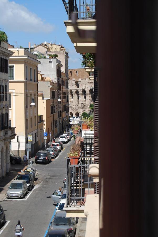 Nuances The Colosseum * Rom